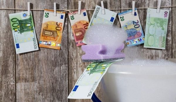 Nowe przepisy dotyczące przeciwdziałania praniu brudnych pieniędzy | Aresztowani.pl